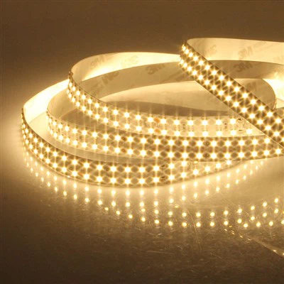 Tiras LED para iluminación de escaleras