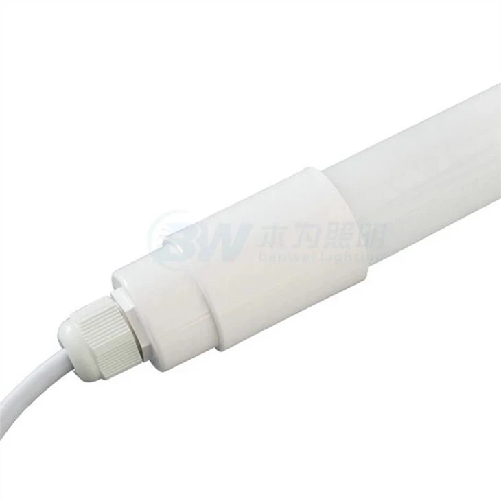 Pourtry Breeding Light